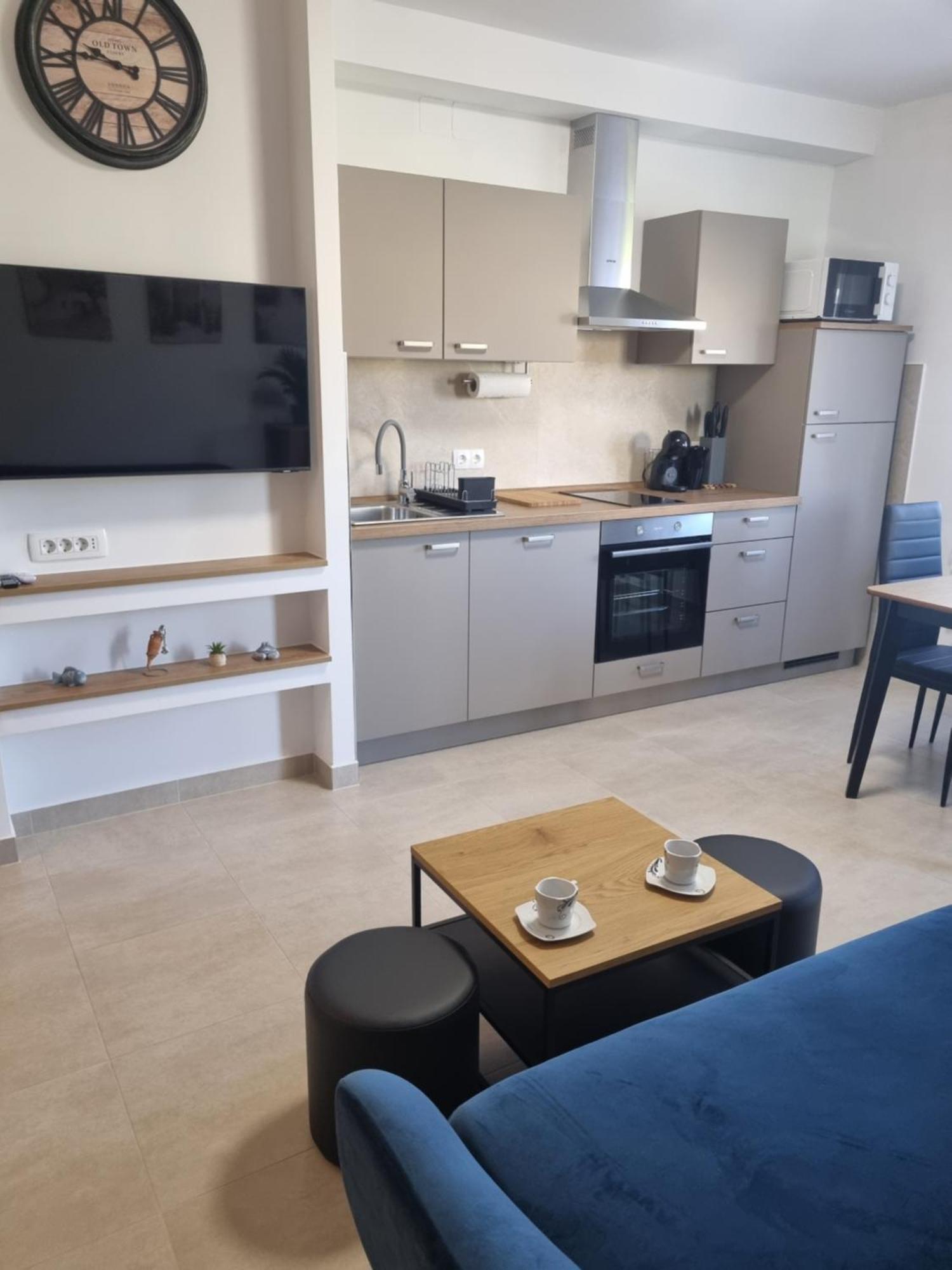 Apartment Oliva クルク エクステリア 写真